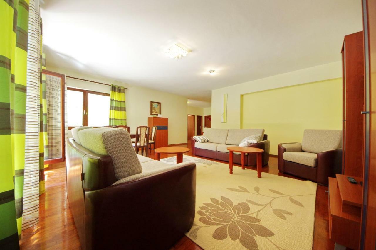 Apartments Eduard فرسي المظهر الخارجي الصورة