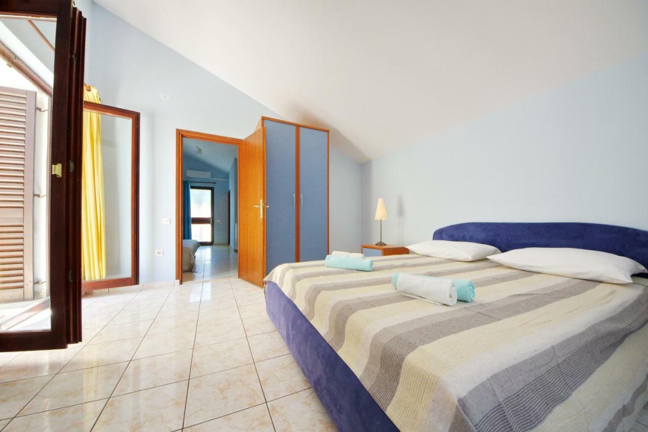 Apartments Eduard فرسي المظهر الخارجي الصورة